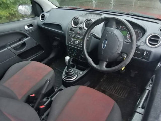 Ford Fiesta 5 поколение [рестайлинг] 2006г. 1.4 л., FXJA - фото №9