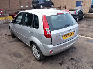 Ford Fiesta 5 поколение [рестайлинг] 2008г. 1.4 л., FXJA - фото №6