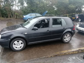 Volkswagen Golf 4 поколение 2001г. 1.9 л., AJM - фото №4