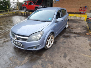 Opel Astra Family/H [рестайлинг] 2007г. 1.9 л., Z19DTH - фото №2