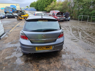 Opel Astra Family/H [рестайлинг] 2007г. 1.9 л., Z19DTH - фото №8