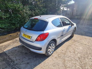 Peugeot 207 1 поколение 2007г. 1.4 л., KFU (ET3J4) - фото №7