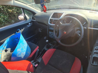 Peugeot 207 1 поколение 2007г. 1.4 л., KFU (ET3J4) - фото №9