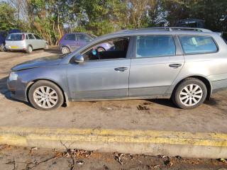 Volkswagen Passat B6 2007г. 1.9 л., BXE - фото №4