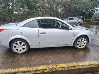 Renault Megane 2 поколение [рестайлинг] 2008г. 1.6 л., K4M 812 - фото №5