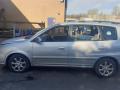 Kia Carens 1 поколение [рестайлинг] 2006г. 2.0 л., D4EA - фото №4