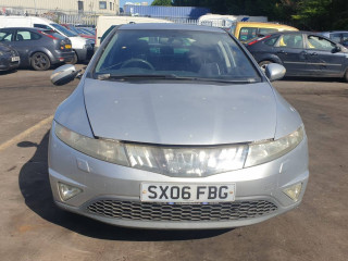 Honda Civic 8 поколение 2006г. 1.8 л., R18A2 - фото №1