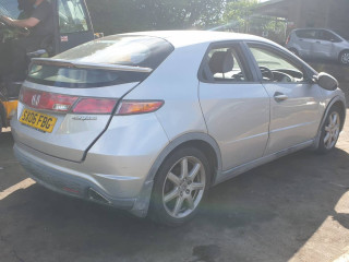 Honda Civic 8 поколение 2006г. 1.8 л., R18A2 - фото №7