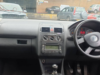 Volkswagen Touran 1 поколение 2005г. 1.9 л., BKC - фото №9