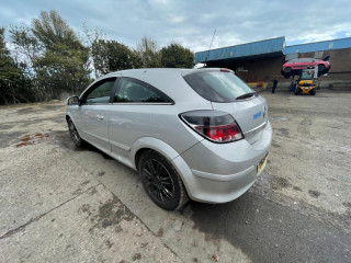 Opel Astra GTC H [рестайлинг] 2009г. 1.6 л., Z 16 XER - фото №6