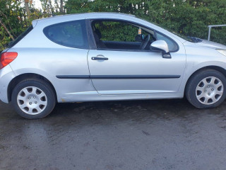 Peugeot 207 1 поколение 2007г. 1.4 л., KFV (TU3A) - фото №5