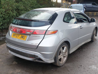 Honda Civic 8 поколение 2007г. 1.8 л., R18A2 - фото №7