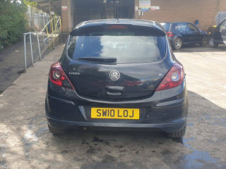 Opel Corsa D 2010г. 1.2 л., A 12 XER - фото №8