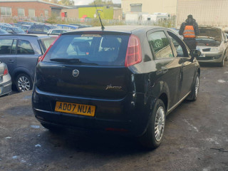 Fiat Punto 3 поколение Grande Punto 2007г. 1.2 л., 199 A4.000 - фото №7