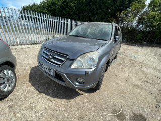 Honda CR-V 2 поколение [рестайлинг] 2005г. 2.2 л., N22A2 - фото №2