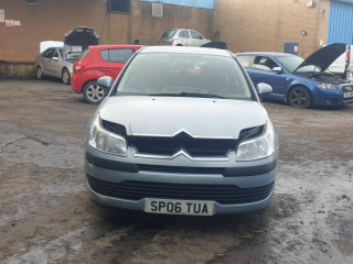 Citroen C4 1 поколение 2006г. 1.4 л., KFU (ET3J4) - фото №1