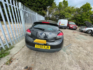 Renault Megane 3 поколение 2010г. 1.6 л., K4M 858 - фото №7