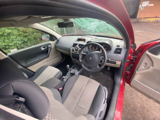 Renault Megane 2 поколение 2005г. 1.6 л., K4M 760 - фото №9