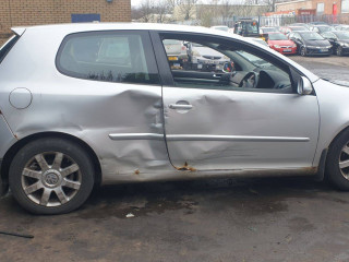 Volkswagen Golf 5 поколение 2005г. 2.0 л., BKD - фото №5