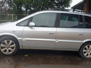 Opel Zafira A [рестайлинг] 2005г. 1.6 л., Z 16 XE - фото №4