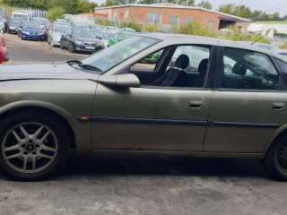 Opel Vectra B 1998г. 2.0 л., X 20 XEV - фото №4