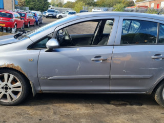 Opel Corsa D 2007г. 1.3 л., Z 13 DTJ - фото №4