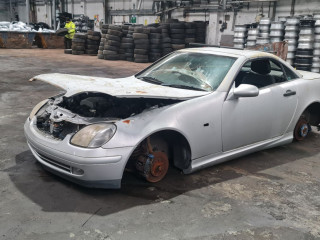 Mercedes-Benz SLK R170 1999г. 2.3 л., M 111.973 - фото №2