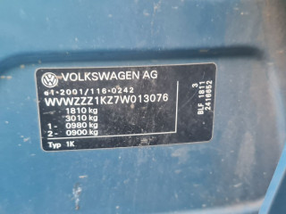 Volkswagen Golf 5 поколение 2006г. 1.6 л., BLF - фото №11