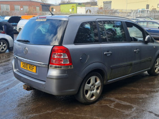 Opel Zafira B [рестайлинг] 2010г. 1.7 л., Z 17 DTJ - фото №7