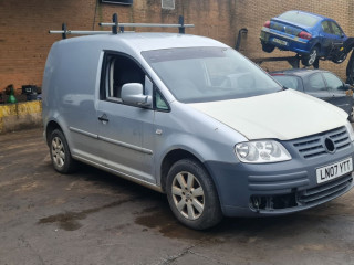 Volkswagen Caddy 3 поколение 2007г. 1.9 л., BLS - фото №3