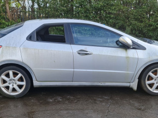 Honda Civic 8 поколение [рестайлинг] 2008г. 1.8 л., R18A2 - фото №5