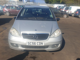Mercedes-Benz A W169 2006г. 1.5 л., M 266.920 - фото №1