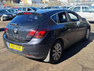 Opel Astra J 2011г. 1.7 л., A 17 DTR - фото №7