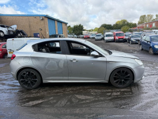 Alfa Romeo Giulietta 3 поколение 2011г. 1.6 л., 940 A3.000 - фото №5