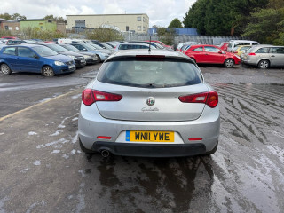 Alfa Romeo Giulietta 3 поколение 2011г. 1.6 л., 940 A3.000 - фото №8