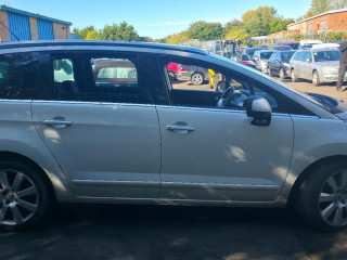 Peugeot 5008 1 поколение 2013г. 2.0 л., RHE (DW10CTED4) - фото №5