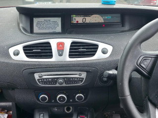 Renault Grand Scenic 3 поколение 2010г. 1.9 л., F9Q 870 - фото №10