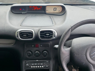 Citroen C3 Picasso 1 поколение 2009г. 1.6 л., 9HX (DV6ATED4) - фото №10