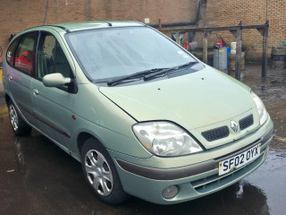 Renault Scenic 1 поколение [рестайлинг] 2002г. 1.4 л., K4J 750 - фото №3