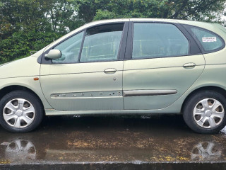 Renault Scenic 1 поколение [рестайлинг] 2002г. 1.4 л., K4J 750 - фото №4
