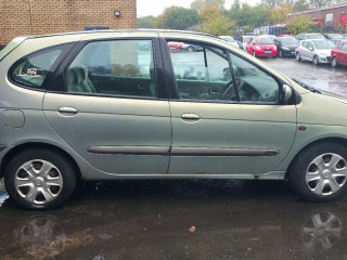 Renault Scenic 1 поколение [рестайлинг] 2002г. 1.4 л., K4J 750 - фото №5