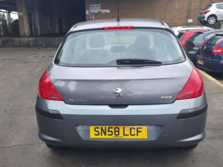 Peugeot 308 1 поколение 2008г. 1.4 л., 8FS (EP3) - фото №8