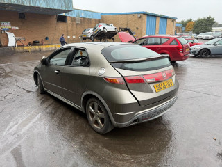 Honda Civic 8 поколение 2006г. 1.8 л., R18A2 - фото №6