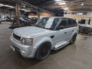 Land Rover Range Rover Sport 1 поколение [рестайлинг] 2010г. 3.0 л., 306DT - фото №2