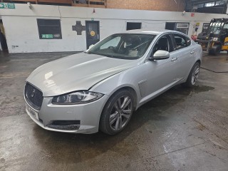Jaguar XF 1 поколение [рестайлинг] 2012г. 3.0 л., 306DT - фото №2