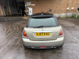 Mini Cooper 2 поколение 2007г. 1.6 л., N12 B16 A - фото №8