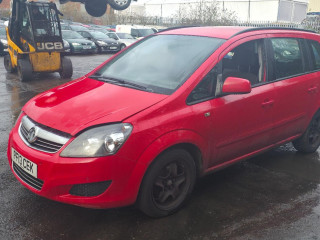 Opel Zafira B [рестайлинг] 2013г. 1.6 л., A 16 XER - фото №2