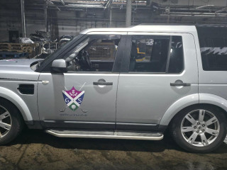 Land Rover Discovery 4 поколение 2011г. 3.0 л., 306DT - фото №4
