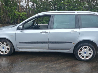 Fiat Stilo 1 поколение 2004г. 1.6 л., 182 B6.000 - фото №4