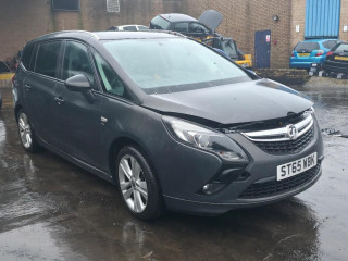 Opel Zafira C 2015г. 1.6 л., B 16 DTH - фото №3